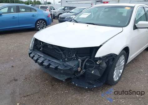 2010 Ford Fusion Hybrid из США, поврежденный, VIN 3FADP0L38AR210808